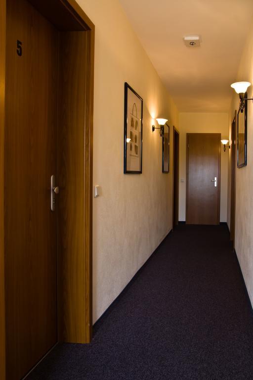 Gaestehaus Zur Kurve Zirndorf Zewnętrze zdjęcie